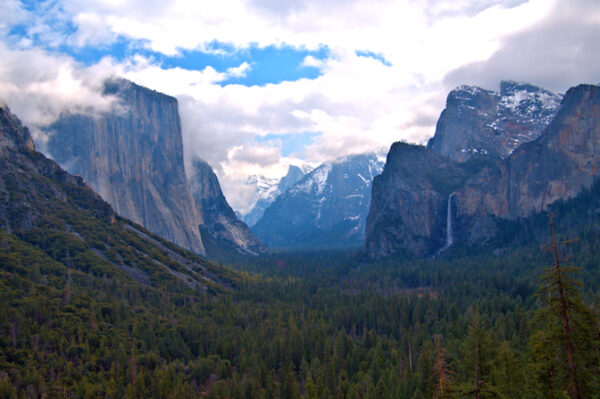 Tunnel View